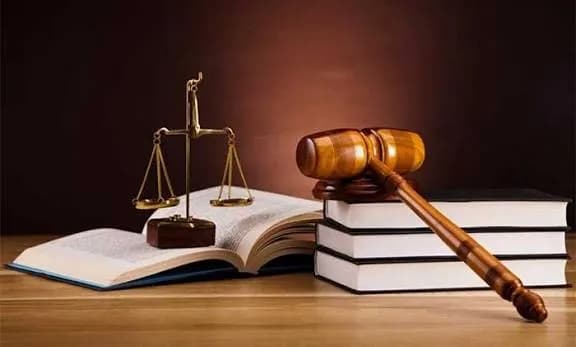 دیوان عدالت اداری: انتشار اطلاعات هویتی وکلای دادگستری در سامانه شفافیت غیرقانونی است